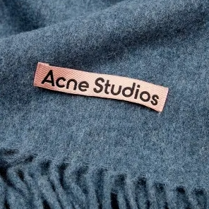 Saks Fifth Avenue：Acne Studios 秋冬服饰围巾大促