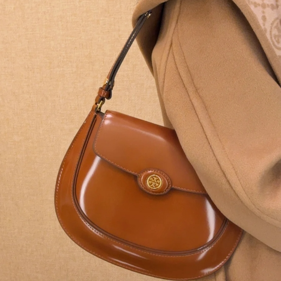 Tory burch ROBINSON 翻盖马鞍包 2色可选