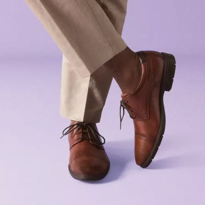 Clarks：季末大促 精选鞋靴低至4折