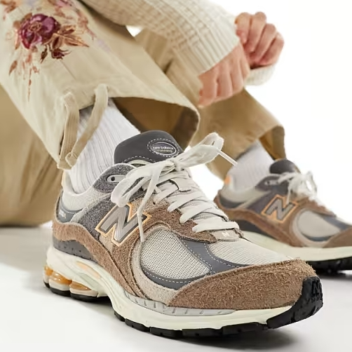 SSENSE：运动休闲专场 选购 Salomon、Adidas、ON、Nike