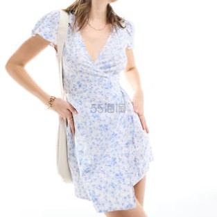 Miss Selfridge 蓝色花卉印花迷你裹身连衣裙