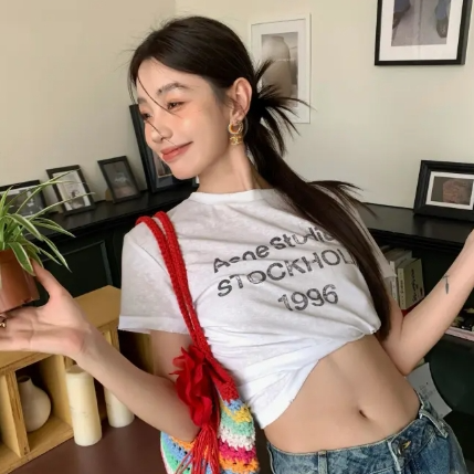 Acne Studios 爆款1996 T恤