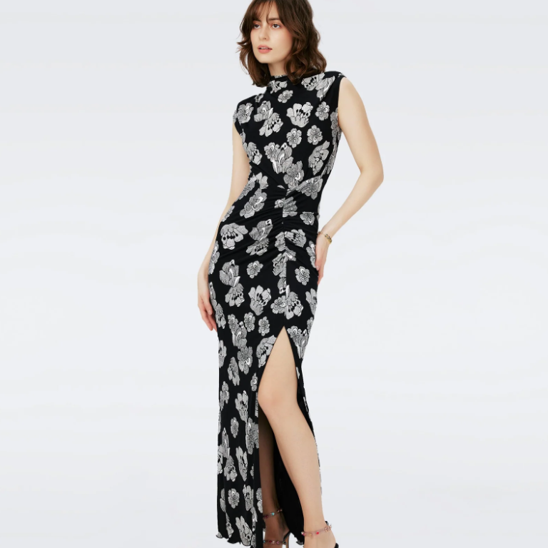 胡杏儿邱丽苏同款！DVF Apollo 垫肩黑底花卉无袖连衣裙