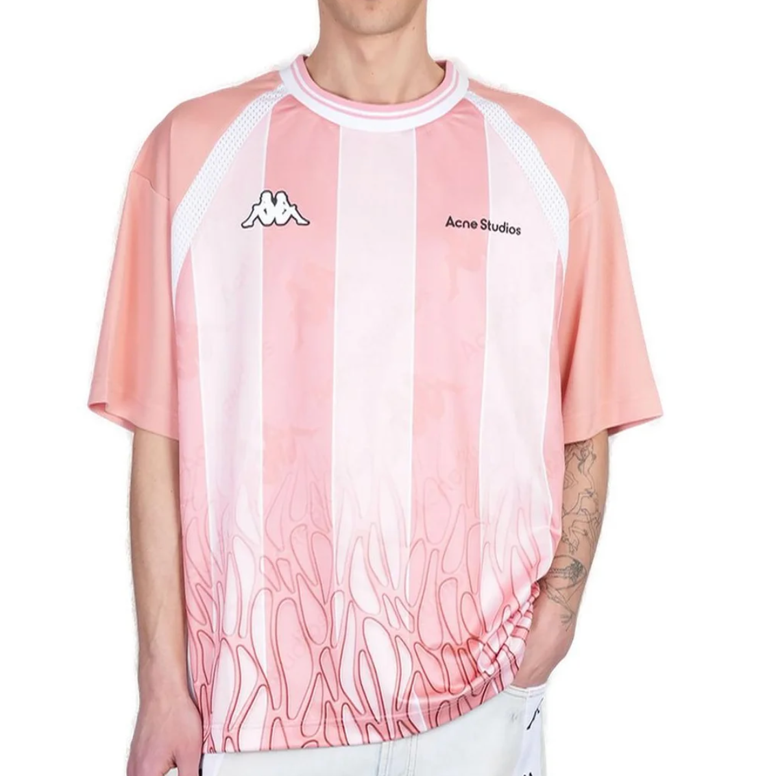 Jennie同款！Acne Studios 粉色 Kappa 联名款短袖