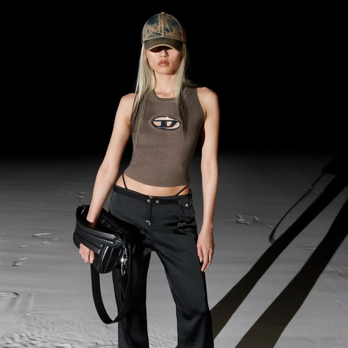 SSENSE：Diesel 甜辣风来袭  宋雨琦同款T恤$93 宋祖儿同款叮当包$270