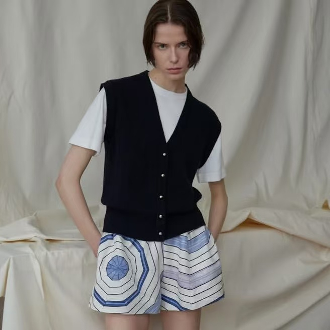 Sandro us：探索 Sandro x Louise Bourgeois 的艺术世界