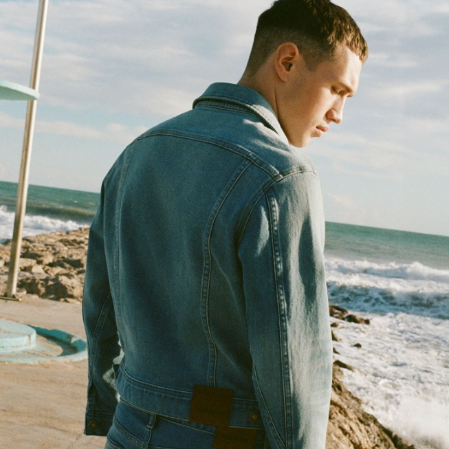 MR PORTER US：折扣区上新热卖 关注石头岛、ACNE STUDIOS 等