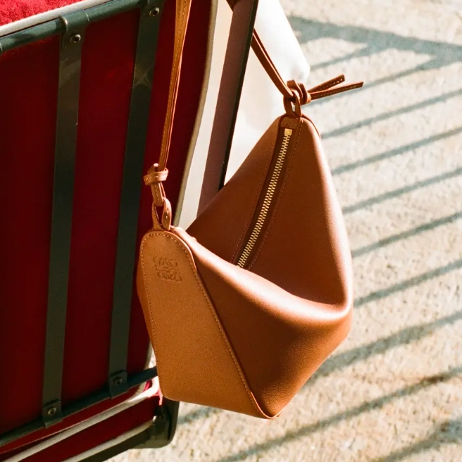 【长青折扣】Tessabit US：全场奢侈品大牌 The Row、Toteme、Valextra