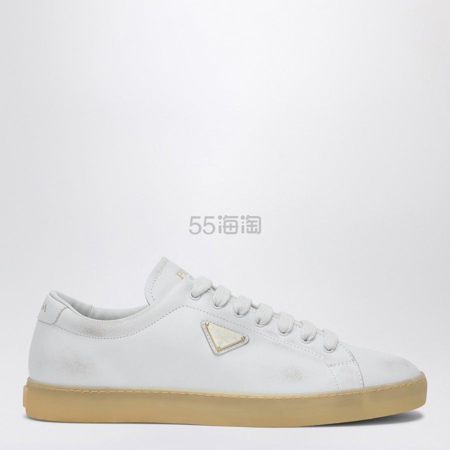 Prada 脏脏小白鞋