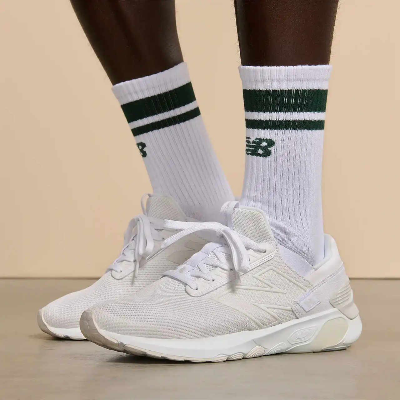 Joes New Balance Outlet：精选鞋履、服饰、配饰促销