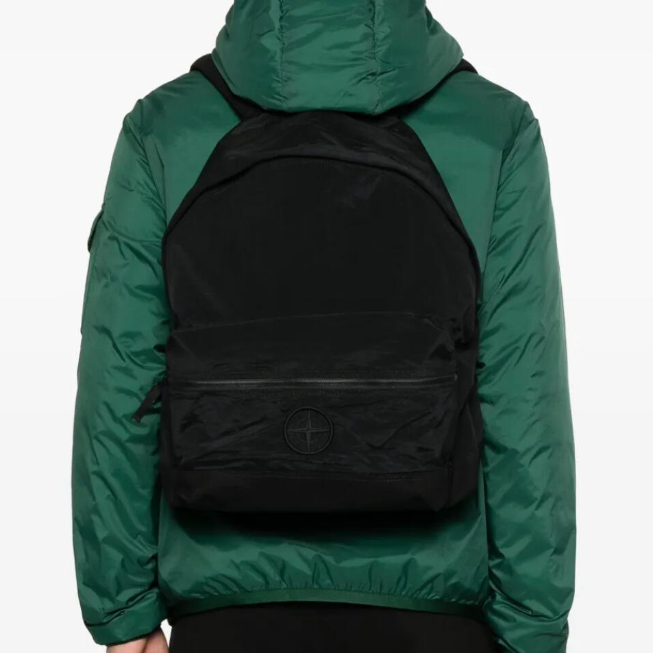 Stone Island 石头岛25ss黑色金属尼龙背包