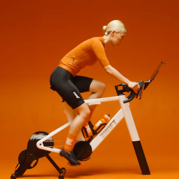 Zwift Inc：12月11日之前下单，享受圣诞前速递