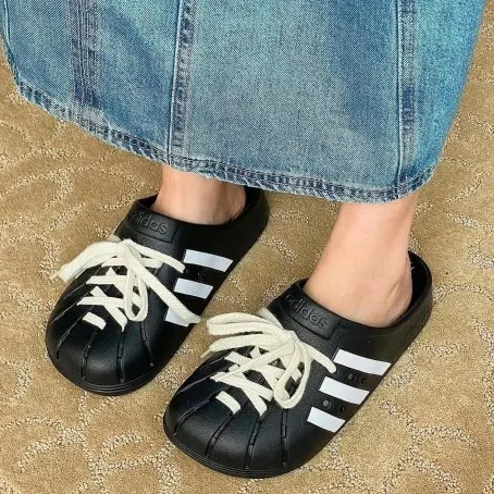 Adidas 阿迪达斯 Adilette Clogs 拖鞋