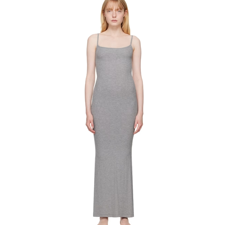 SKIMS 紧身连衣裙