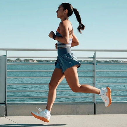 Dick's Sporting Goods：清仓区限时闪促 关注 HOKA、ON、NIKE 等