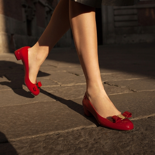 Rue La La： 鞋履大促 入 Jimmy Choo 高跟鞋