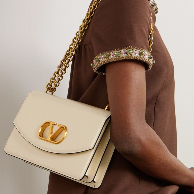 THE OUTNET 港站：Valentino Garavani 潮奢上新 真丝短裤HK$3364