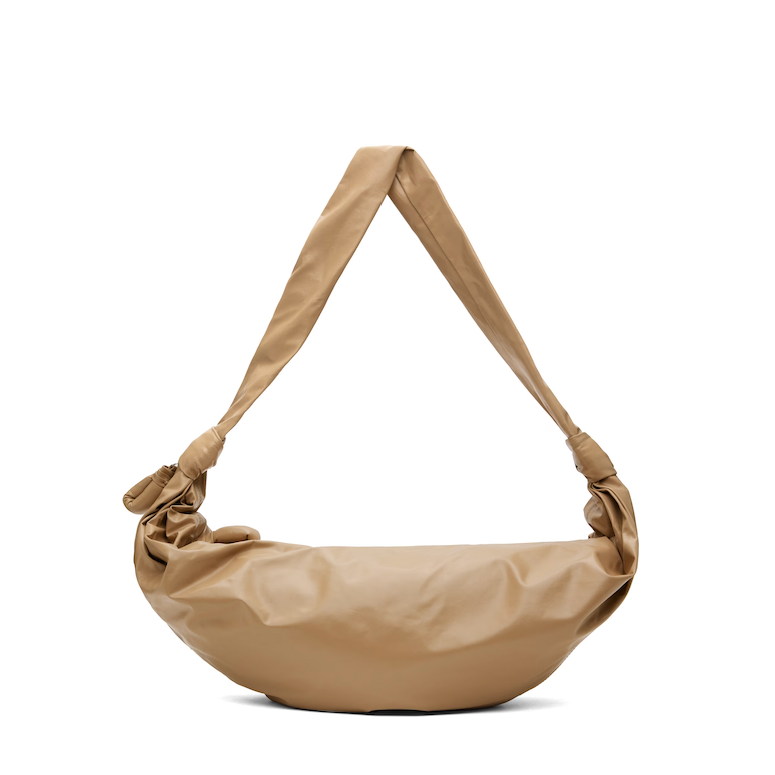 Lemaire 驼色大号 Soft Croissant 单肩包