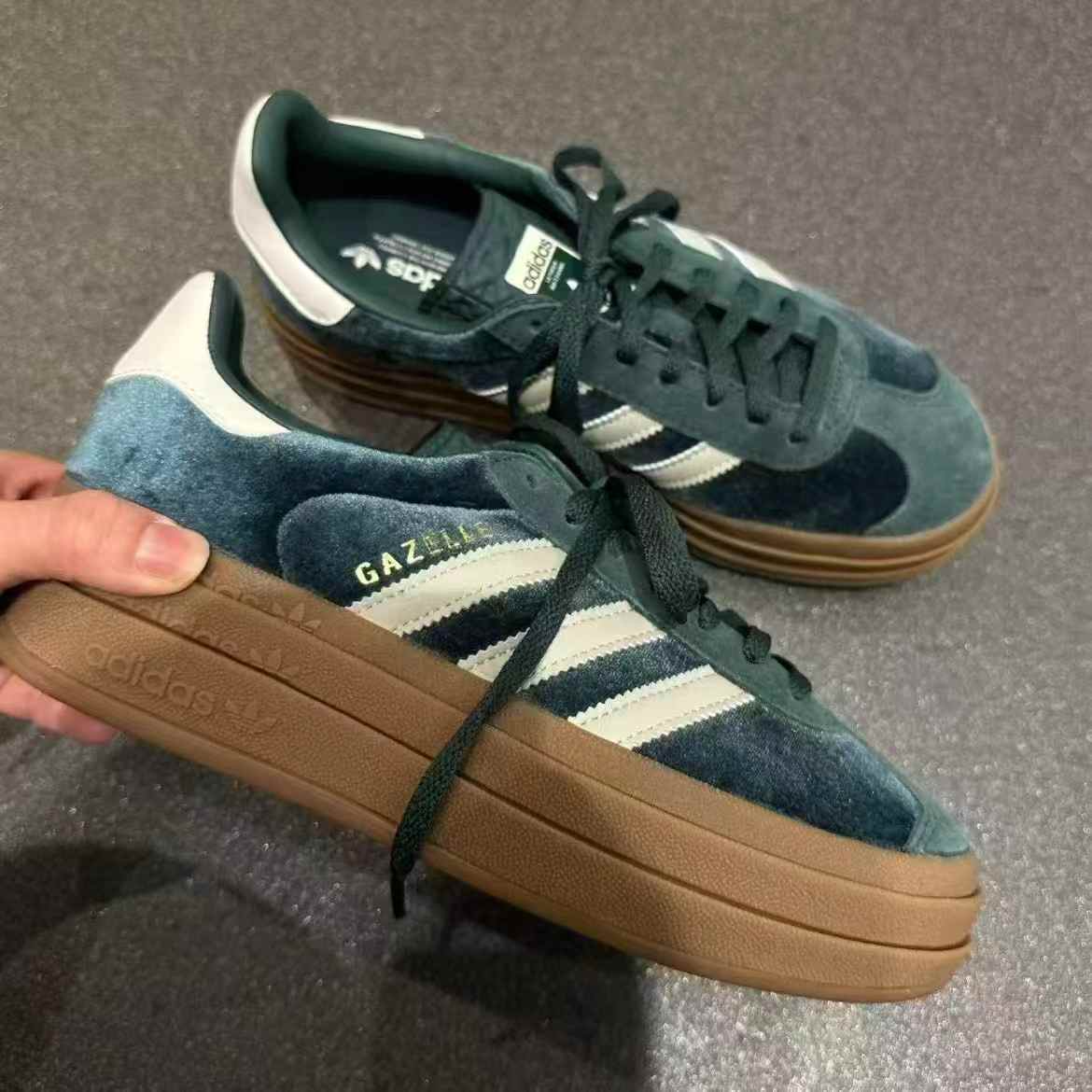 Adidas Gazelle Bold 厚底运动鞋
