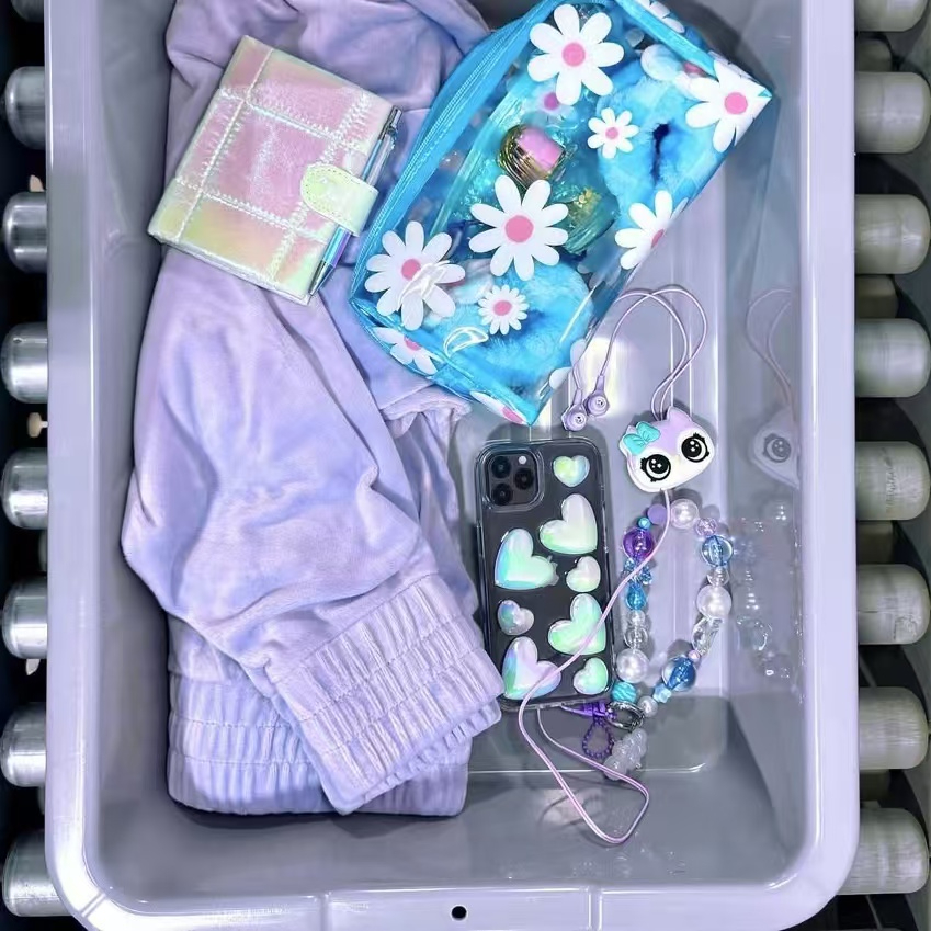 Claire's：精美饰品大促 发饰买1免1