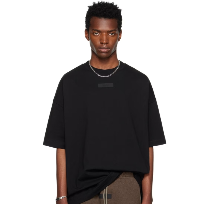 Fear of God ESSENTIALS 黑色圆领 T 恤