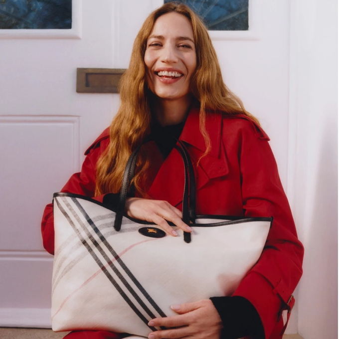 Bergdorf Goodman：Burberry 私促好价 polo衫$234 许佳琪同款衬衫$372