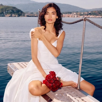 Anthropologie US：多款超美婚纱上新！蕾丝款风格俏皮甜美 缎面款不失气质