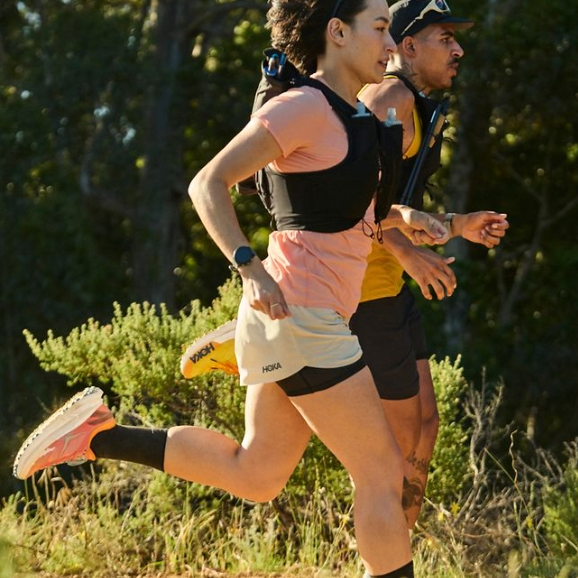 Hoka One One：折扣区精选鞋履上新热卖 Arahi 7 运动鞋$115.99