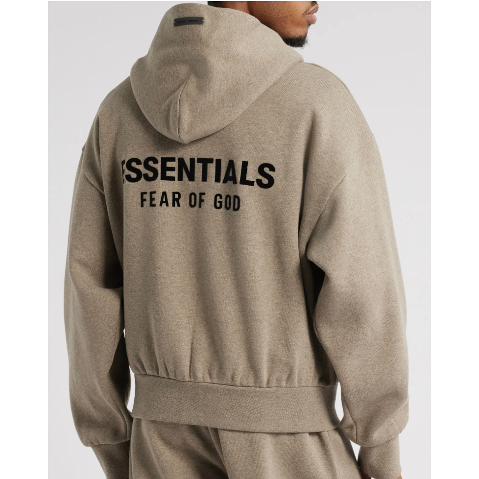 Fear of God Essentials 燕麦色拉链卫衣