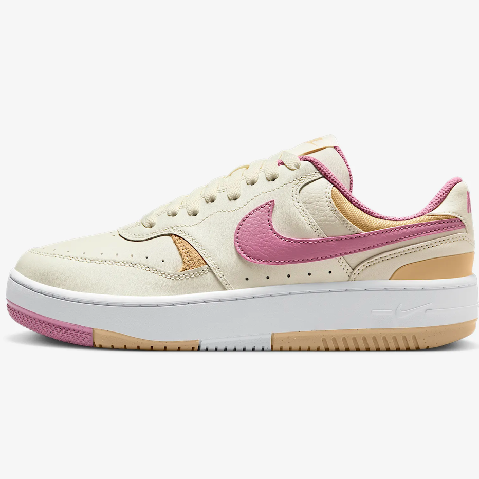 Nike  Gamma Force 女士运动鞋