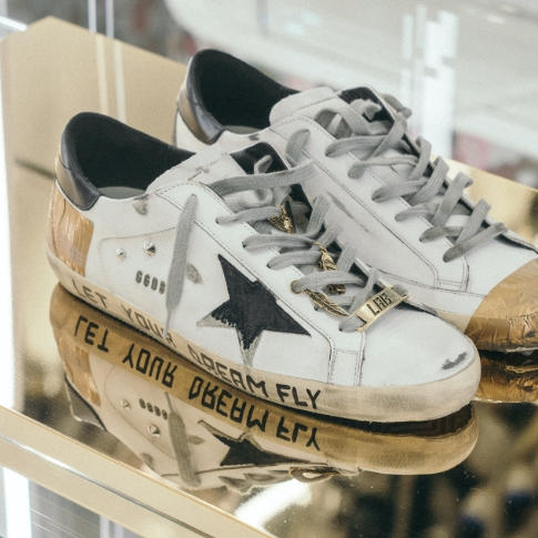Rue La La： 鞋履大促 选购 VEJA、Golden Goose 品牌