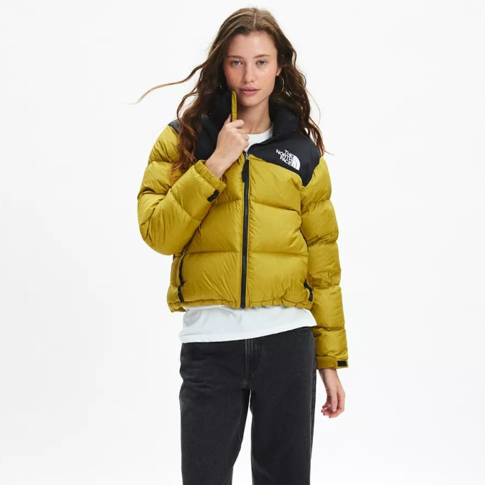 Urban Outfitters：The North Face 潮衣热卖 2000 Polar 夹克$64 印花T恤$19