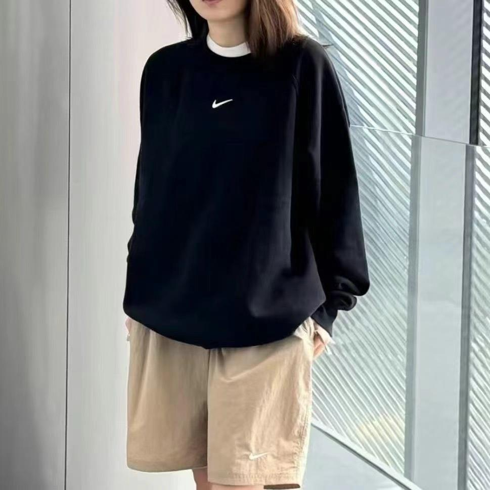 Nike 黑色基础款套头卫衣