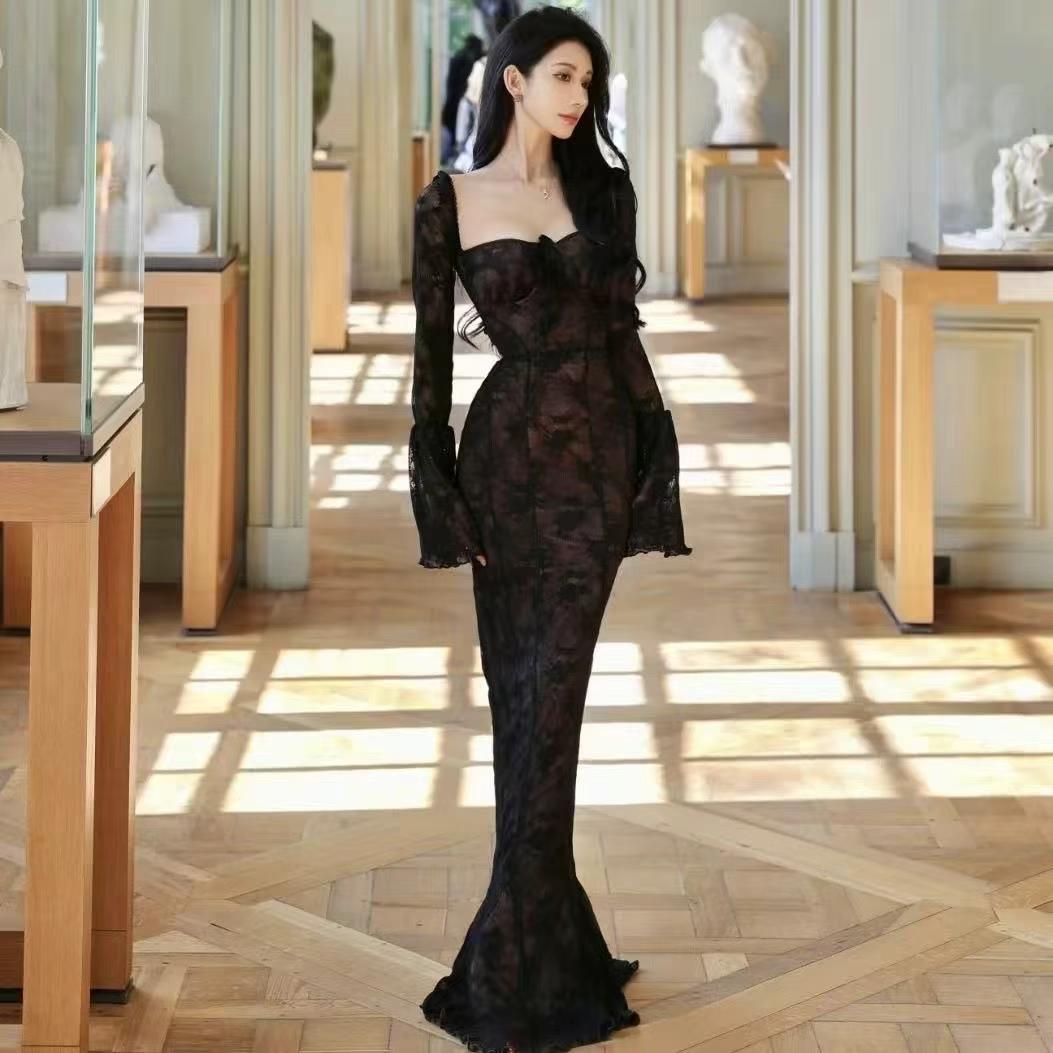 House of CB 蕾丝长袖连衣裙