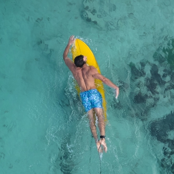 Eddie Bauer：全场服饰热卖 Horizon 女士百慕大短裤$32