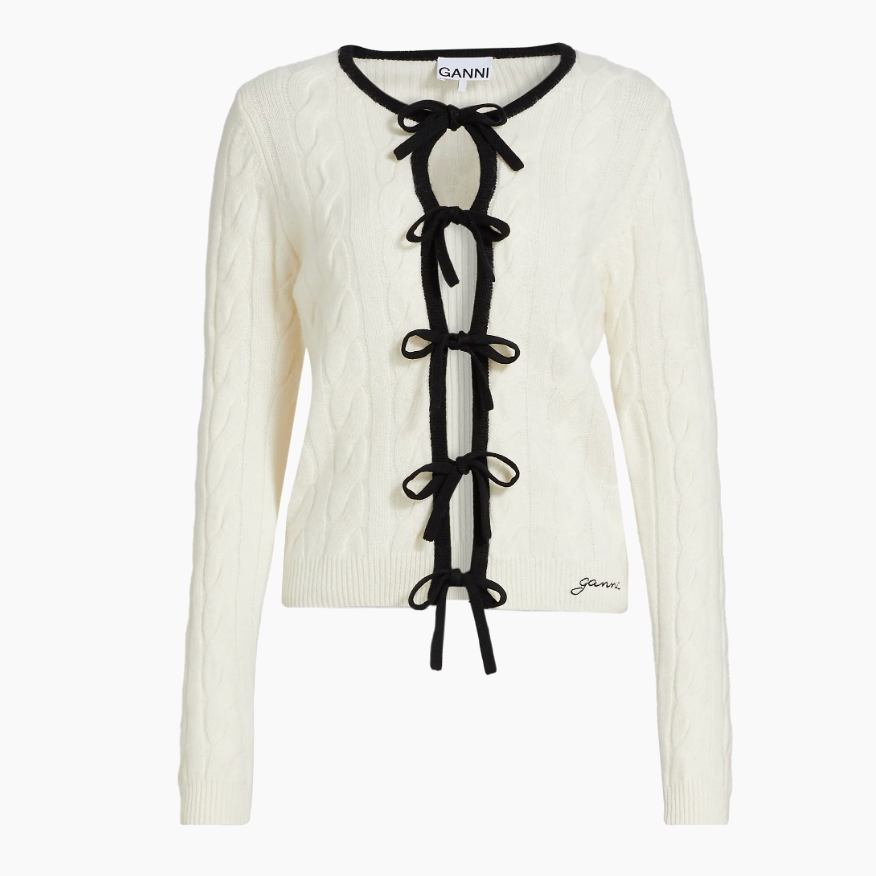 Ganni 白色蝴蝶结绞花开衫