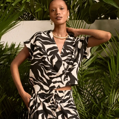 Macy's：清仓低至2折 Skechers  运动鞋$30 Adidas 休闲卫衣$19