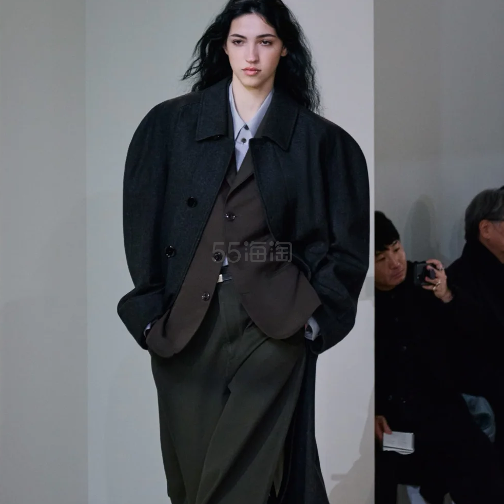 Mytheresa 港站：LEMAIRE 时尚热卖专区 必入经典牛角包