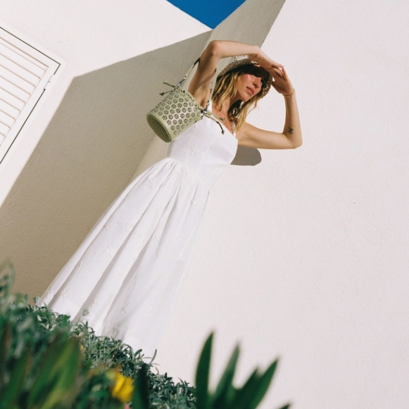 Maje US：时尚上新热卖 短款粗花呢连衣裙$560