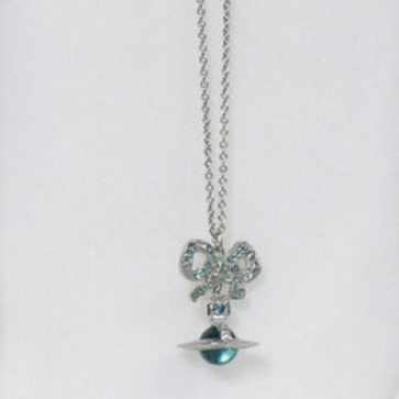 Vivienne Westwood：马蹄扣系列上新！幻彩金orb补货