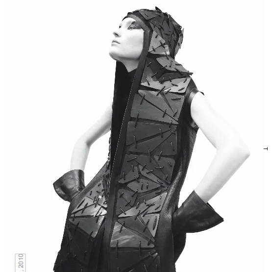 Antonioli：时尚闪促 关注巴黎世家、RO、TOTEME 等