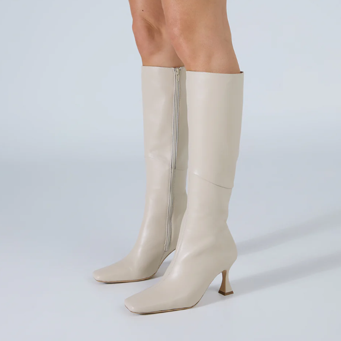 马思纯同款！Tony Bianco FANTASY 白色猫跟长靴