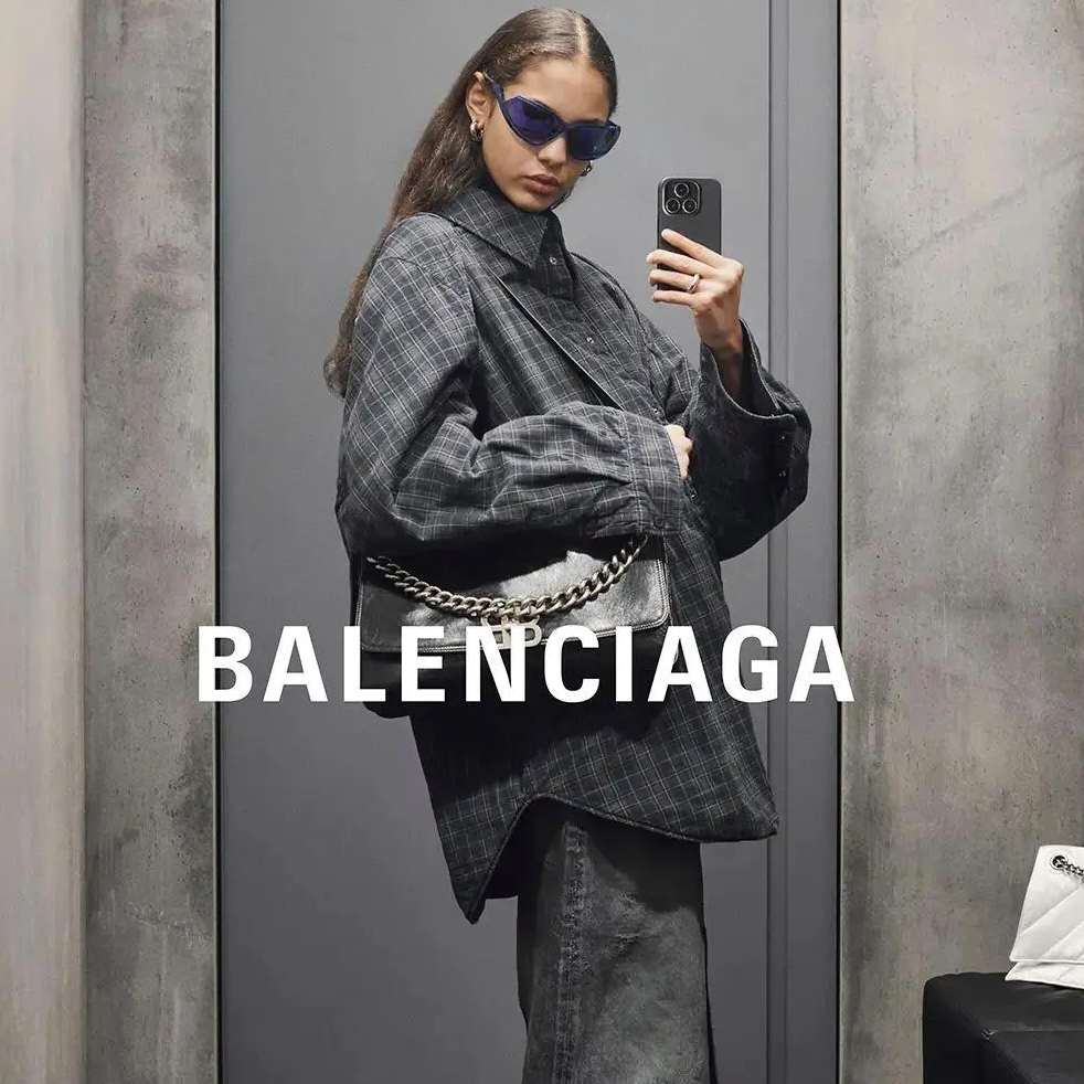 Base Blu：周末时尚闪促 入手 BC、华伦天奴、巴黎世家等