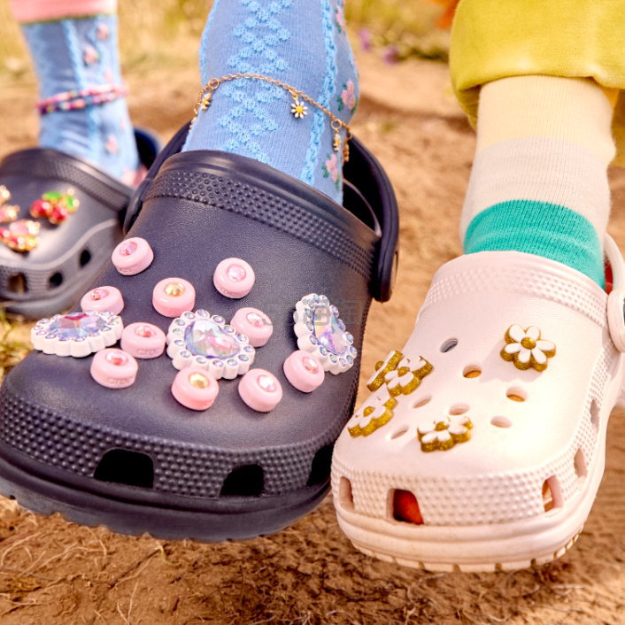 Crocs UK：夏季清仓大促！全场洞洞鞋热卖