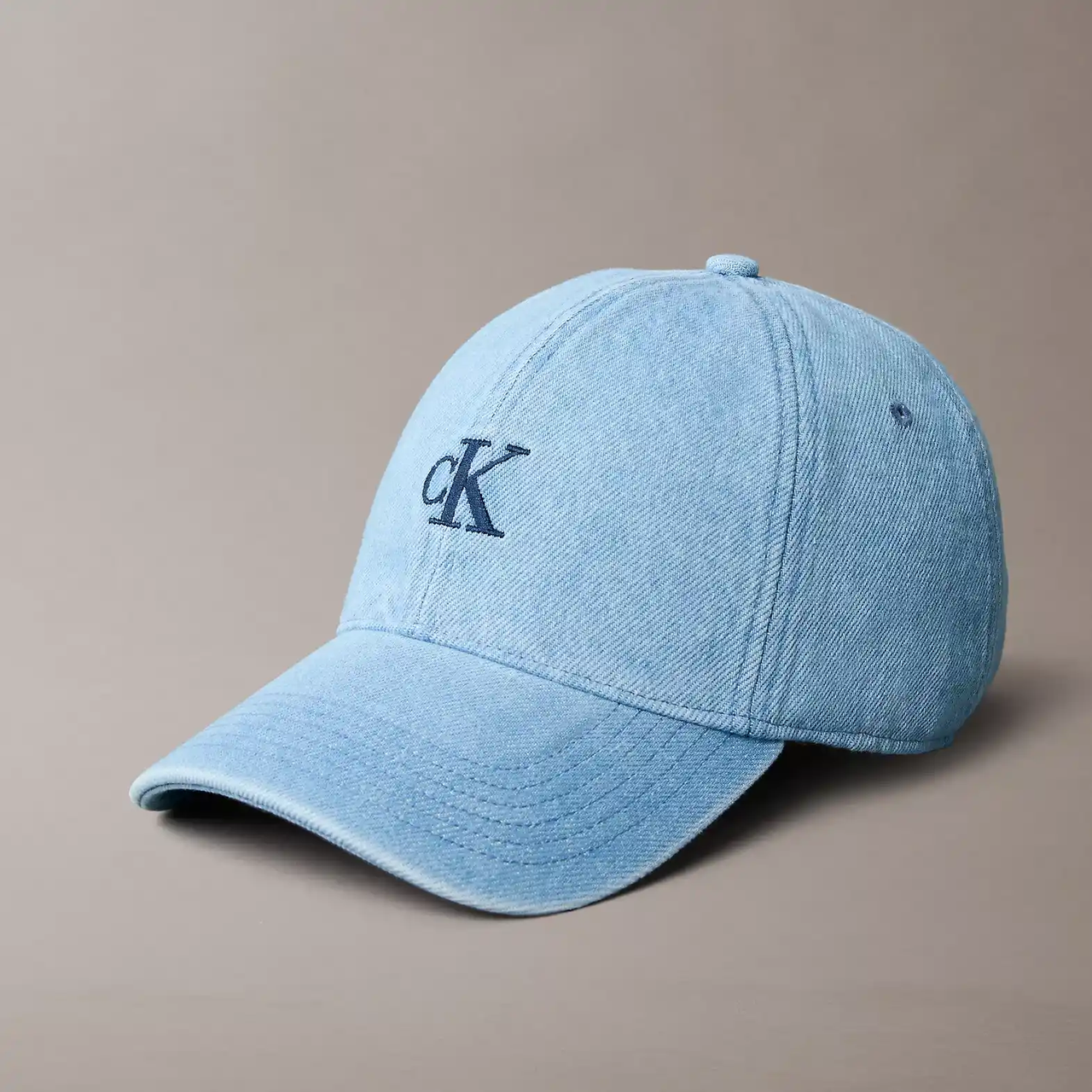 Calvin Klein 字幕徽标牛仔棒球帽