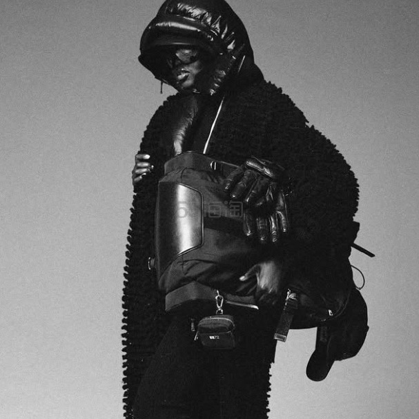 Mytheresa：MONCLER 秋冬服饰上新热卖