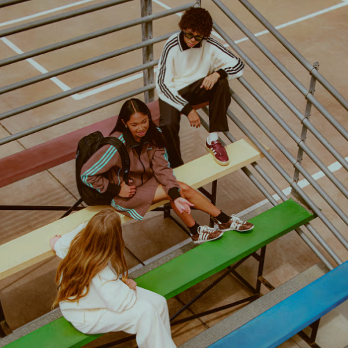 【APP 专属】adidas 美国官网：会员大促！精选服饰鞋履 无门槛7折