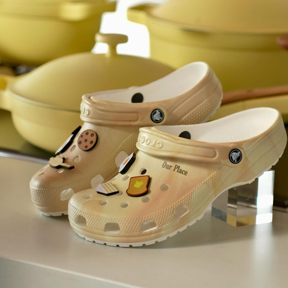 Amazon：精选 Crocs 卡洛驰 洞洞鞋、凉鞋等