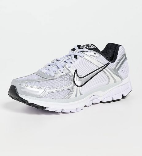 Nike Vomero 5 运动鞋