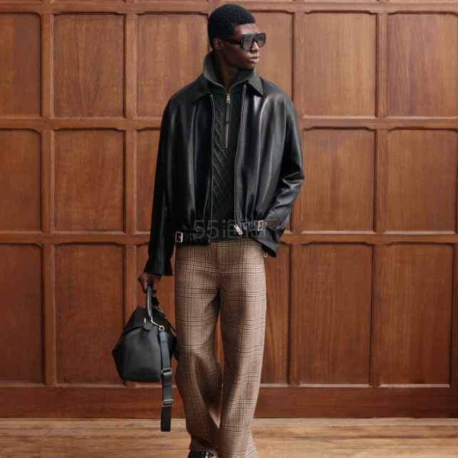 MR PORTER 亚太站：时尚上新热卖！关注 LOEWE、拉夫劳伦等